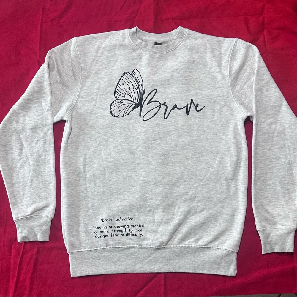 District Fleece “Brave” Butterfly Graphic Sweatshirt – Size Small